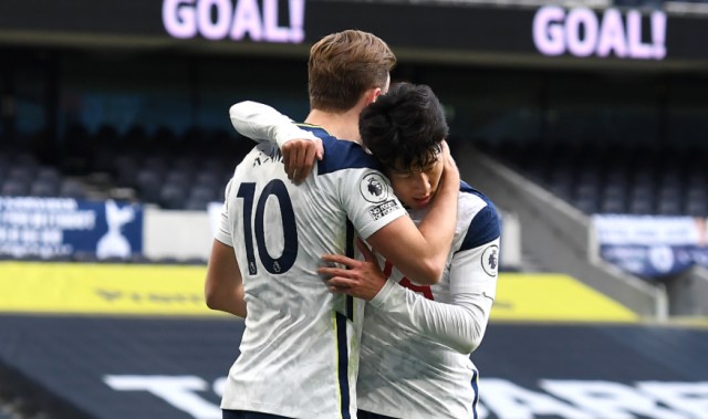  凯恩达成英超百球里程碑，热刺主场击败埃弗顿  