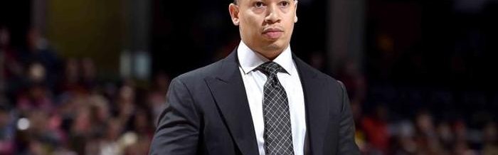  老鹰官宣解雇主教练麦克  