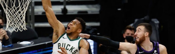  班凯罗高效两双魔术爆冷掀翻雄鹿展现黑马本色  