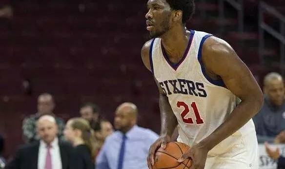  恩比德赛季报销76人冲击受阻  