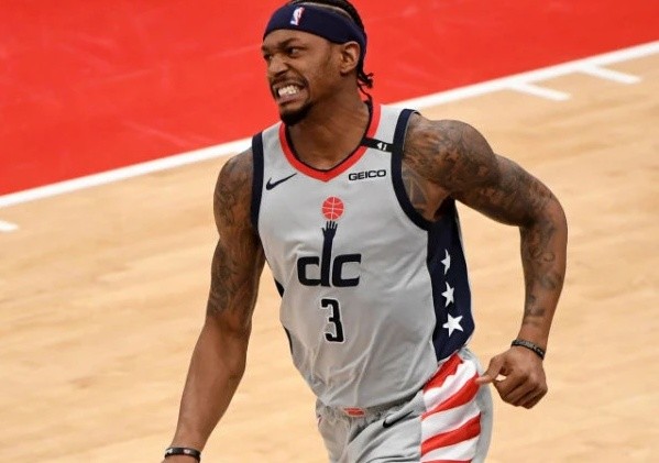  比尔交易传闻，奇才更衣室动荡  