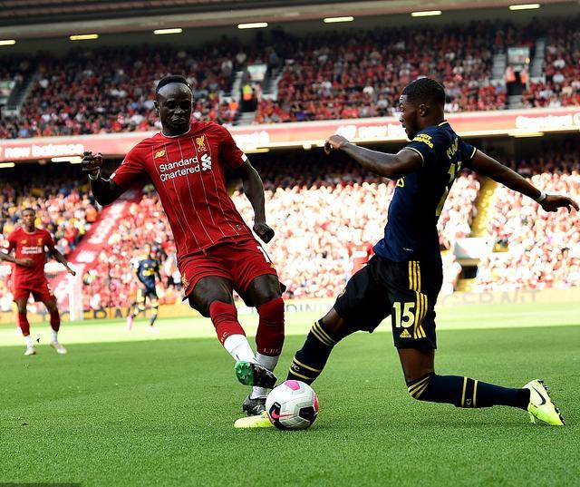  利物浦阿诺德角球直接破门制胜  