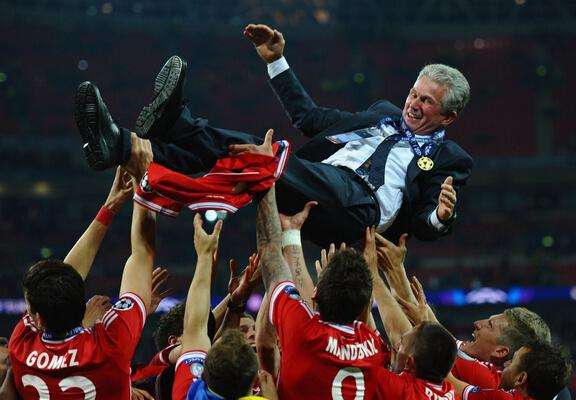  多特蒙德绝杀逆转法兰克福保留希望  