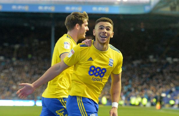  伯恩利保级关键战擒南安普顿，戴奇球队展现韧性